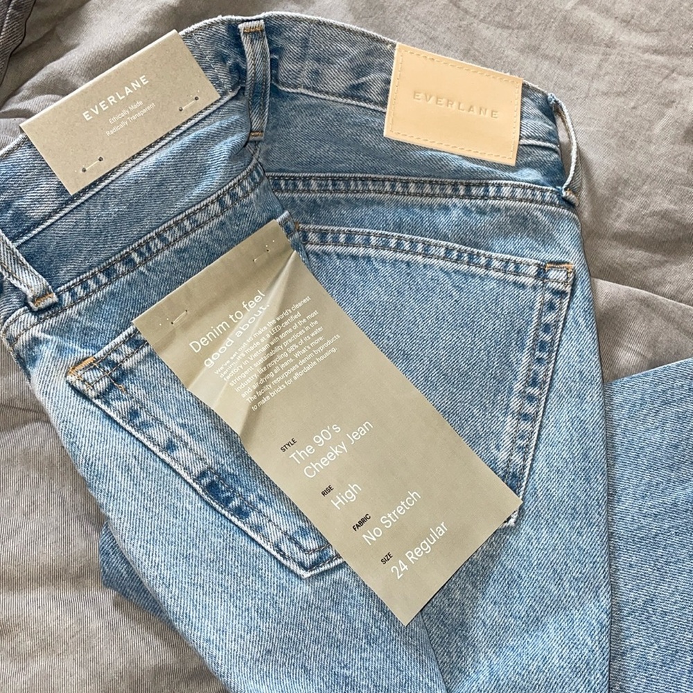 Everlane 90s Cheeky Jean
